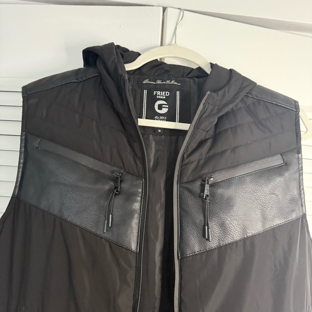 Men black jacket size small